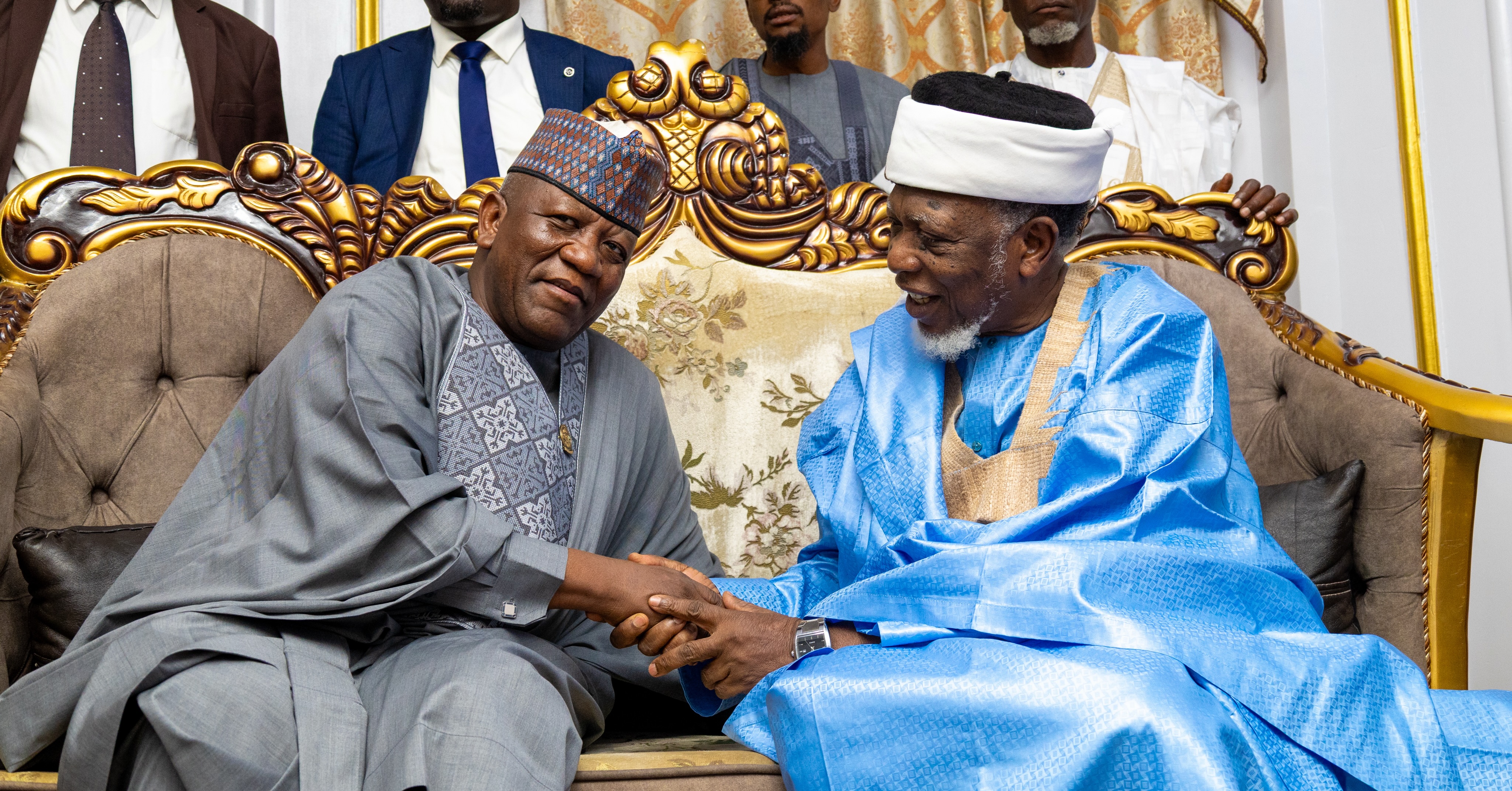 Senator Yari meets Sheikh Sani Yahaya Jingir in Jos.